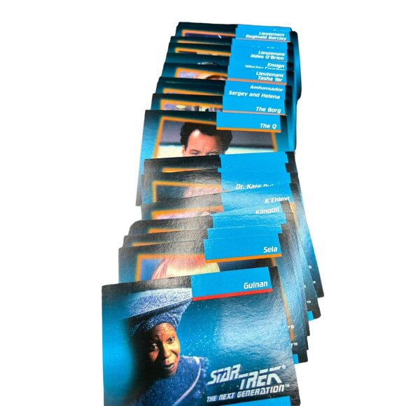 STAR TREK NEXT GENERATION TRADING CARDS 1992 IMPEL 100 + cards - Picture 2 of 7
